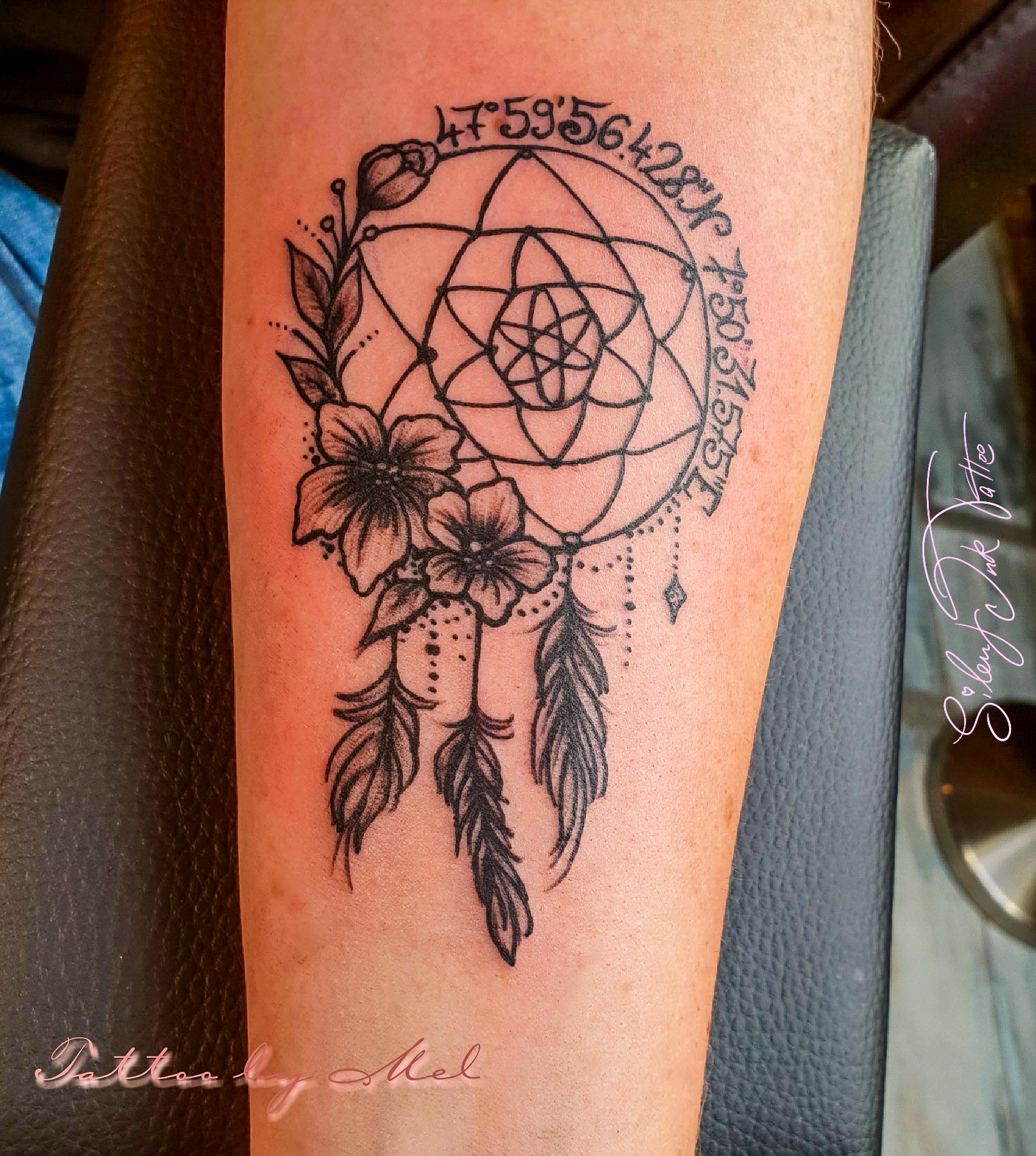 Silent Ink Tattoo - Black and Grey, Hannover, Mel, schwarz/weiß