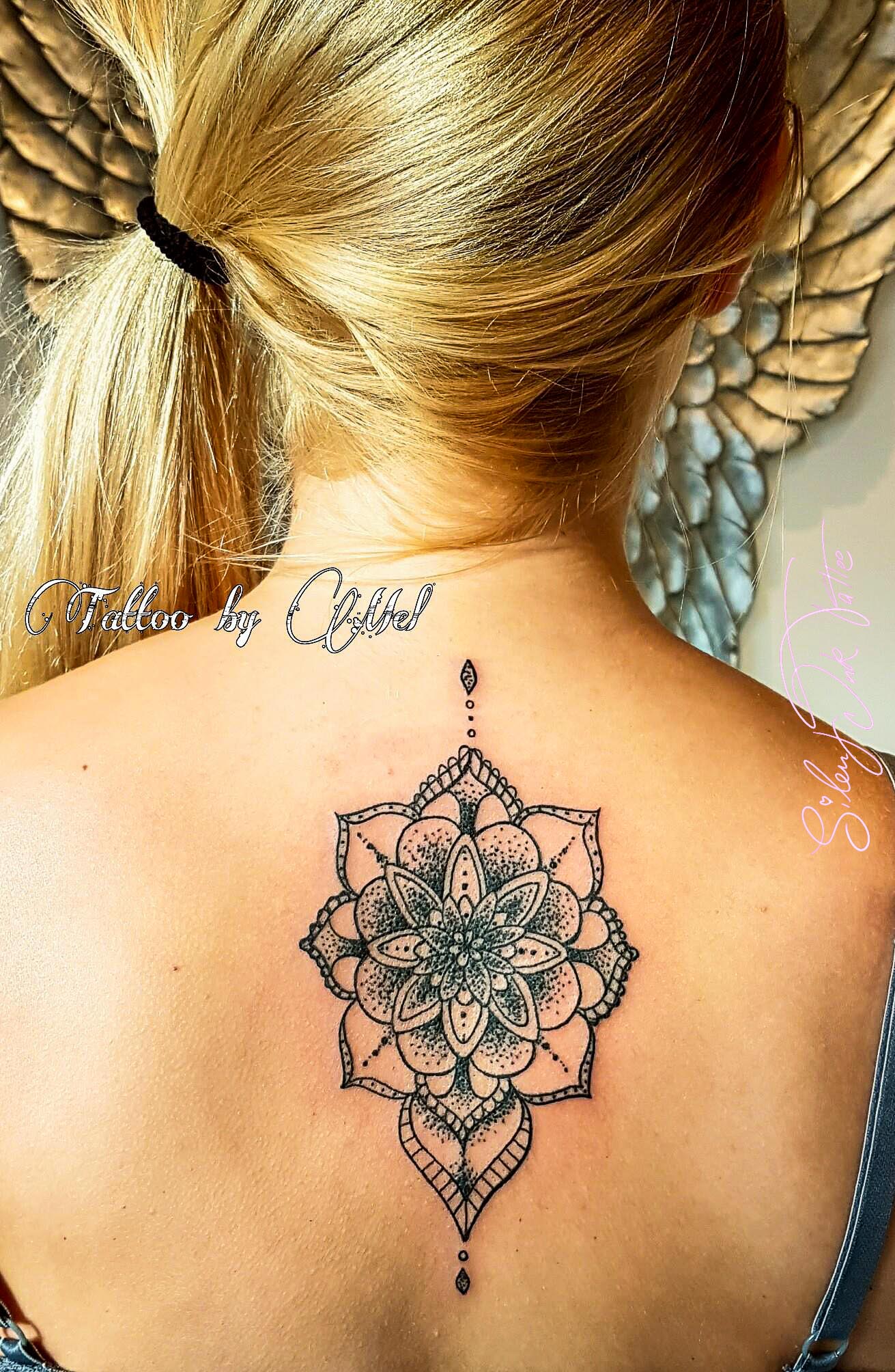 Silent Ink Tattoo - Geometric, Hannover, Mel, Symmetrie