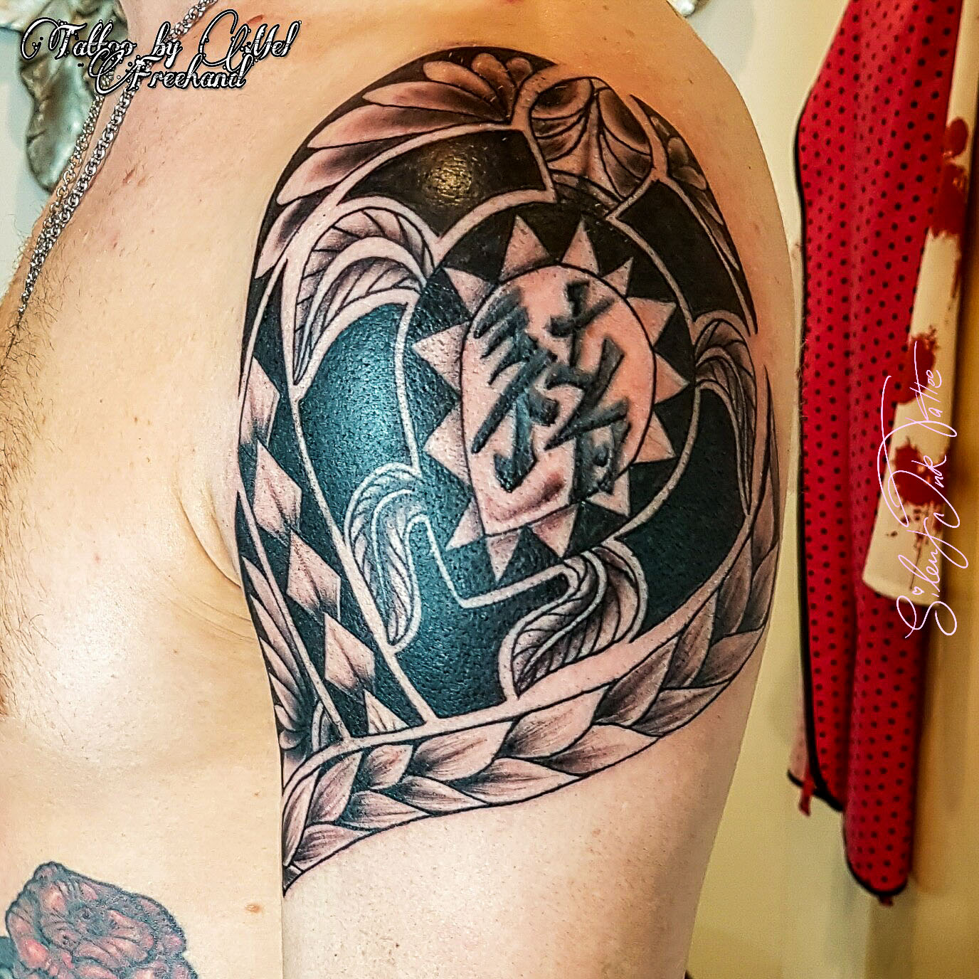 Silent Ink Tattoo - Geometric, Hannover, Mel, Symmetrie